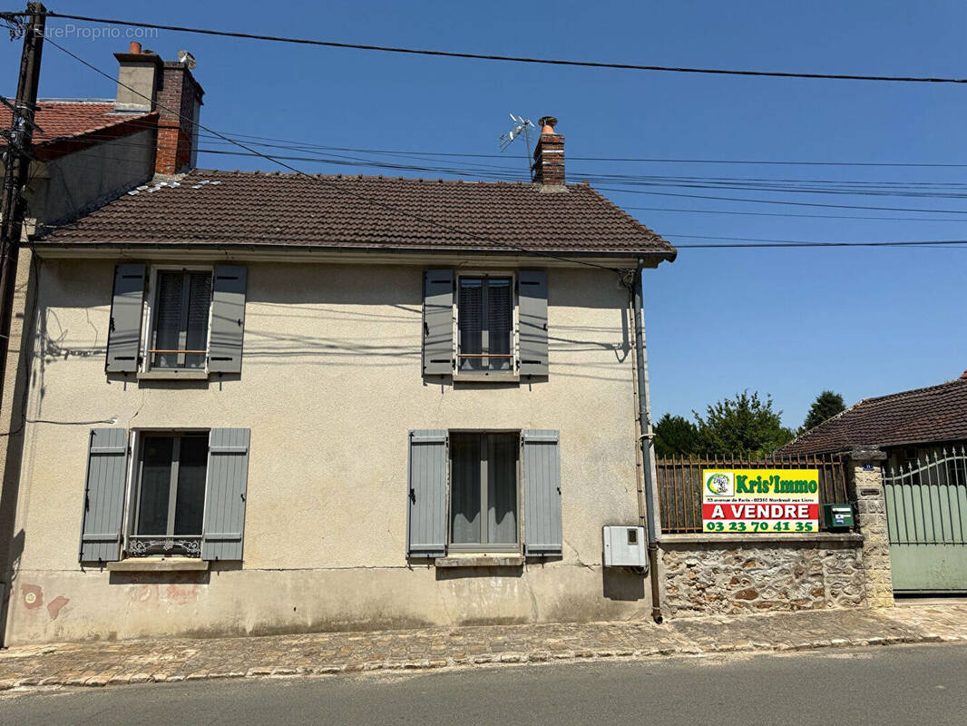 Maison à DHUISY