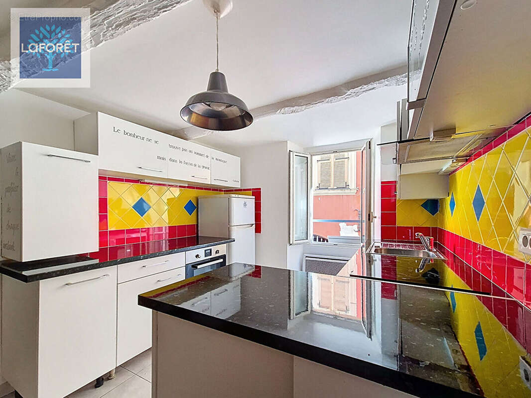 Appartement à VALLAURIS