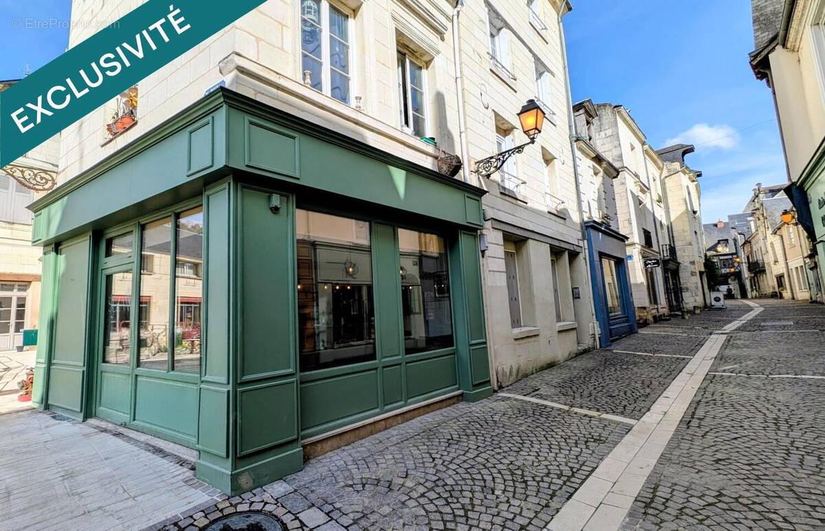 Photo 1 - Commerce à CHINON