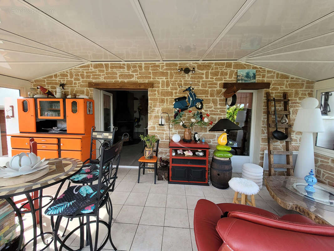 Maison à SAINT-CHRISTOPHE-DU-LIGNERON