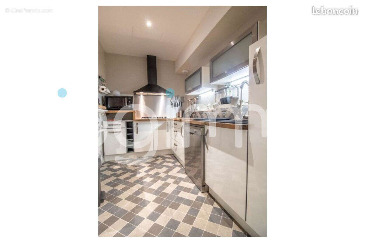 Appartement à AIX-LES-BAINS