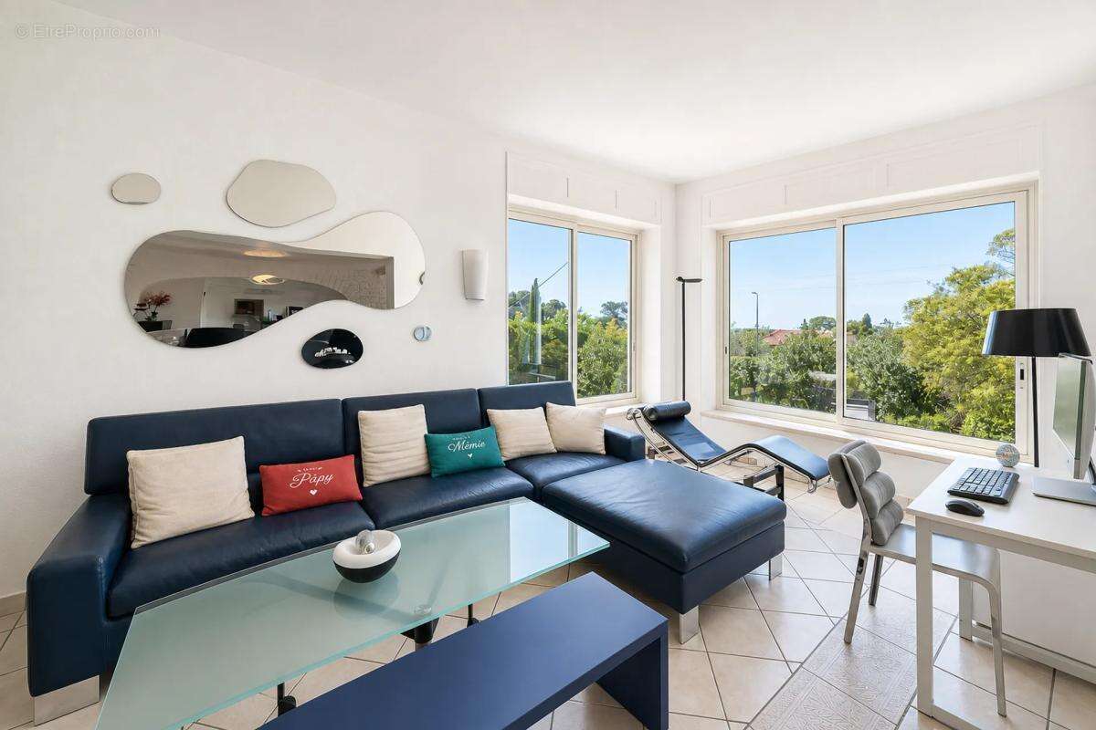 Maison 7 pièces, 161 m² à Saint-Raphaël, Boulouris - photo 5
