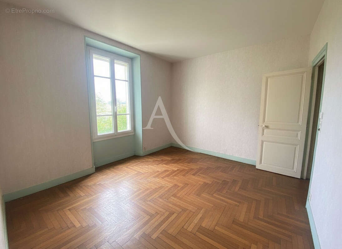 Maison à PITHIVIERS-LE-VIEIL