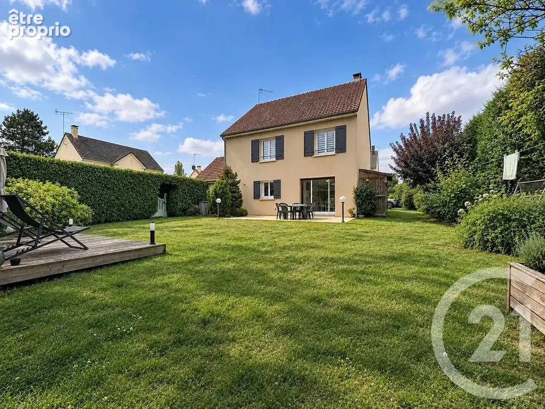Maison 7 pièces 135 m² à vendre à Chartres (28000) - photo 1