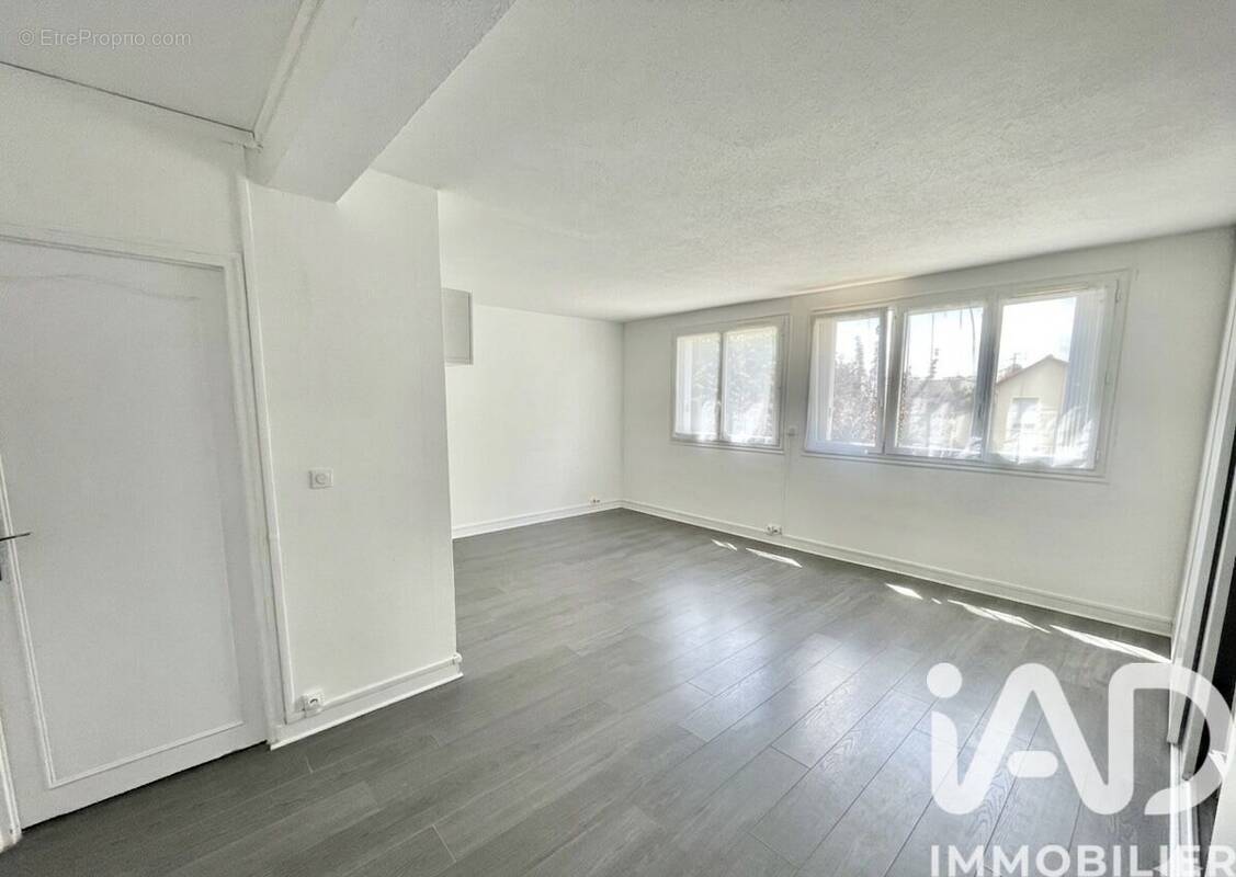 Photo 1 - Appartement à CHAMPIGNY-SUR-MARNE