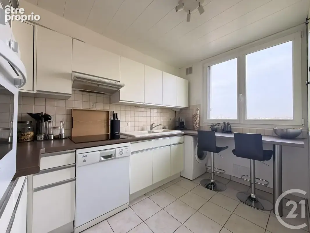 Appartement 4 pièces 70 m² à vendre à Saint-Maur-Des-Fosses (94100) - photo 5