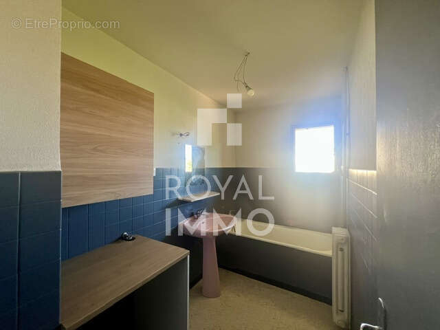 Appartement à SIX-FOURS-LES-PLAGES
