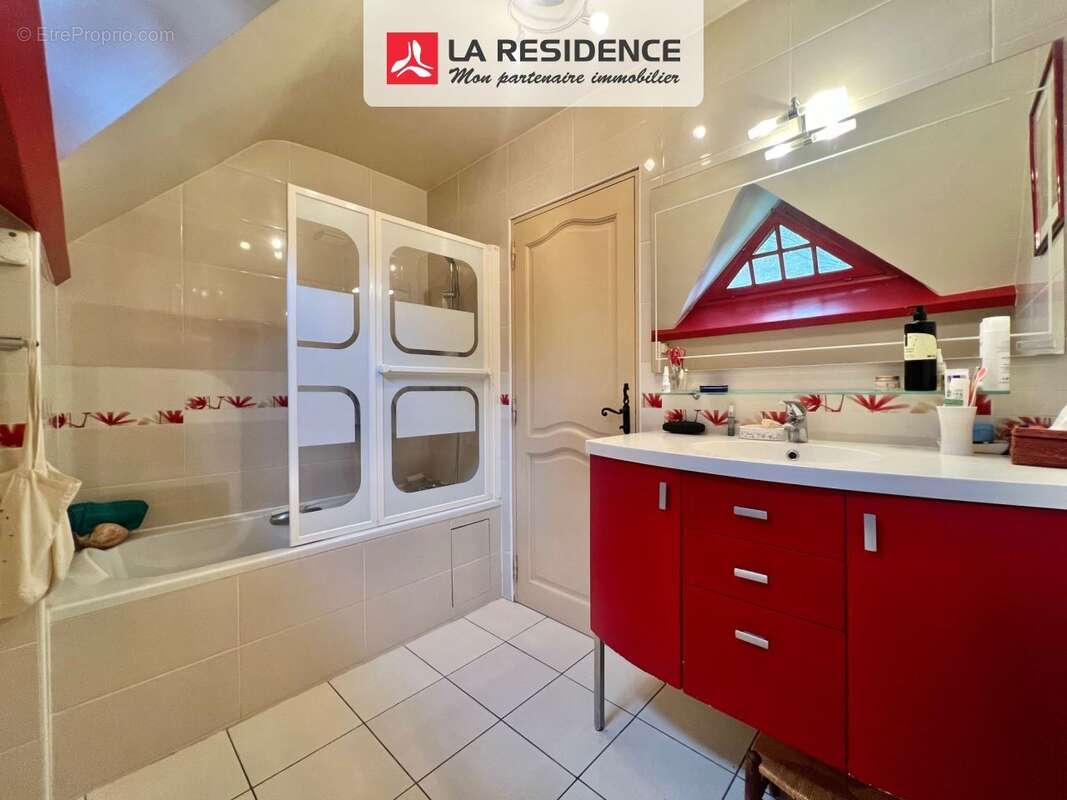 Maison à SAINT-PIERRE-LES-ELBEUF