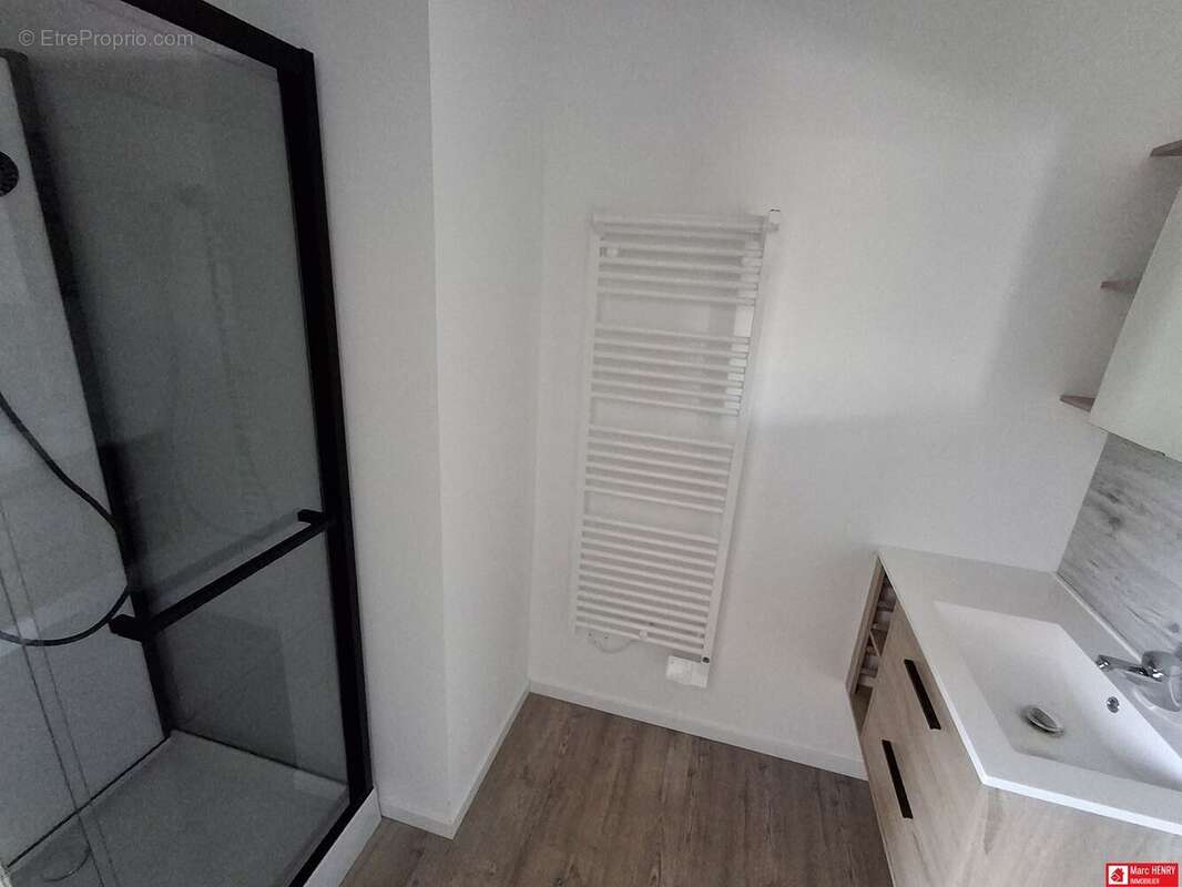 Appartement 42 m² à Dommartin-Les-Remiremont  - photo 4