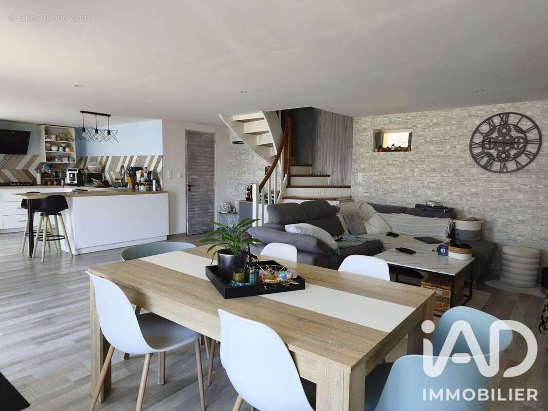 Maison 109 m² à Mouleydier  - photo 2