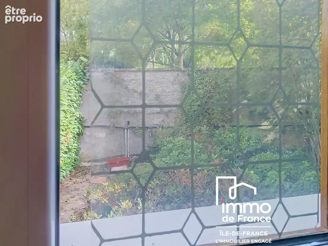 Propriété d'exception ! Maison rénovée, parc de 5 000 m² et piscine couverte - photo 7
