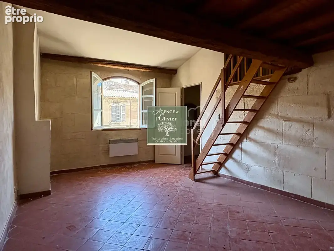 ARLES. Grand duplex centre ville. - photo 5