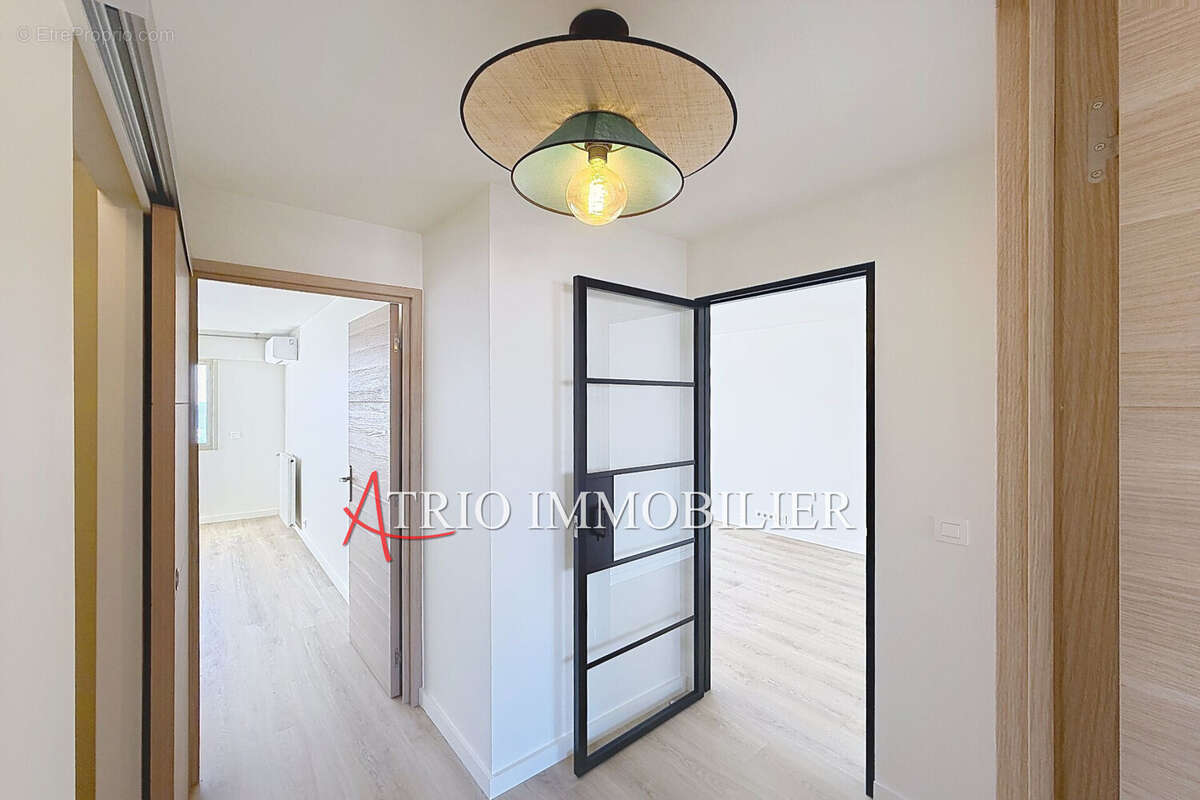 Appartement à CAGNES-SUR-MER