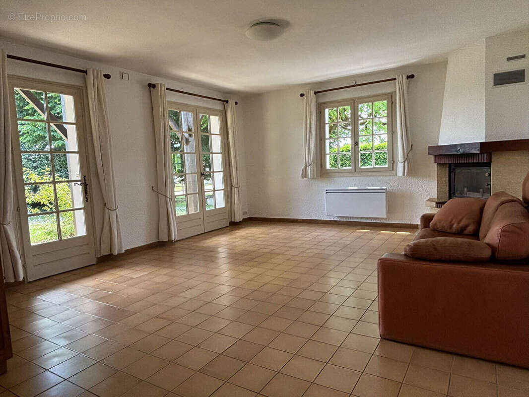 Maison à SAINT-SAVIOL