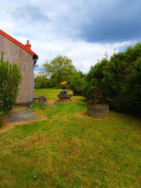 Maison à CREZANCAY-SUR-CHER