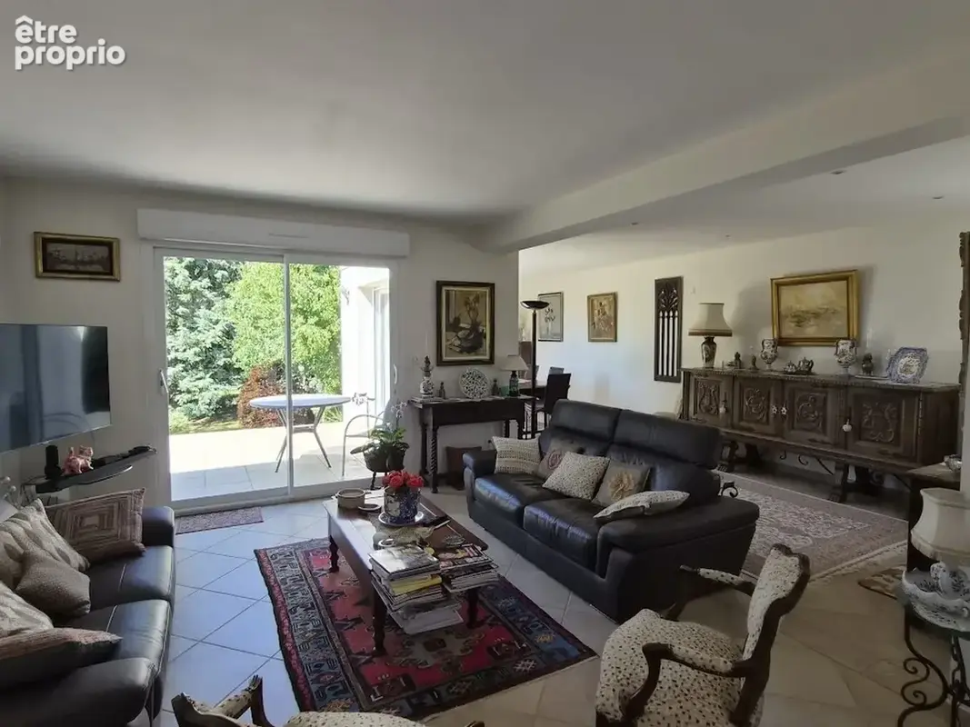 Maison 6 pièces 125 m² à vendre à Amilly (45200) - photo 3
