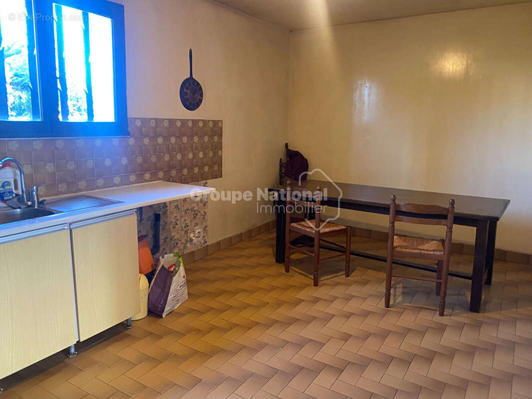 Maison à SAINT-MARTIN-DE-CRAU