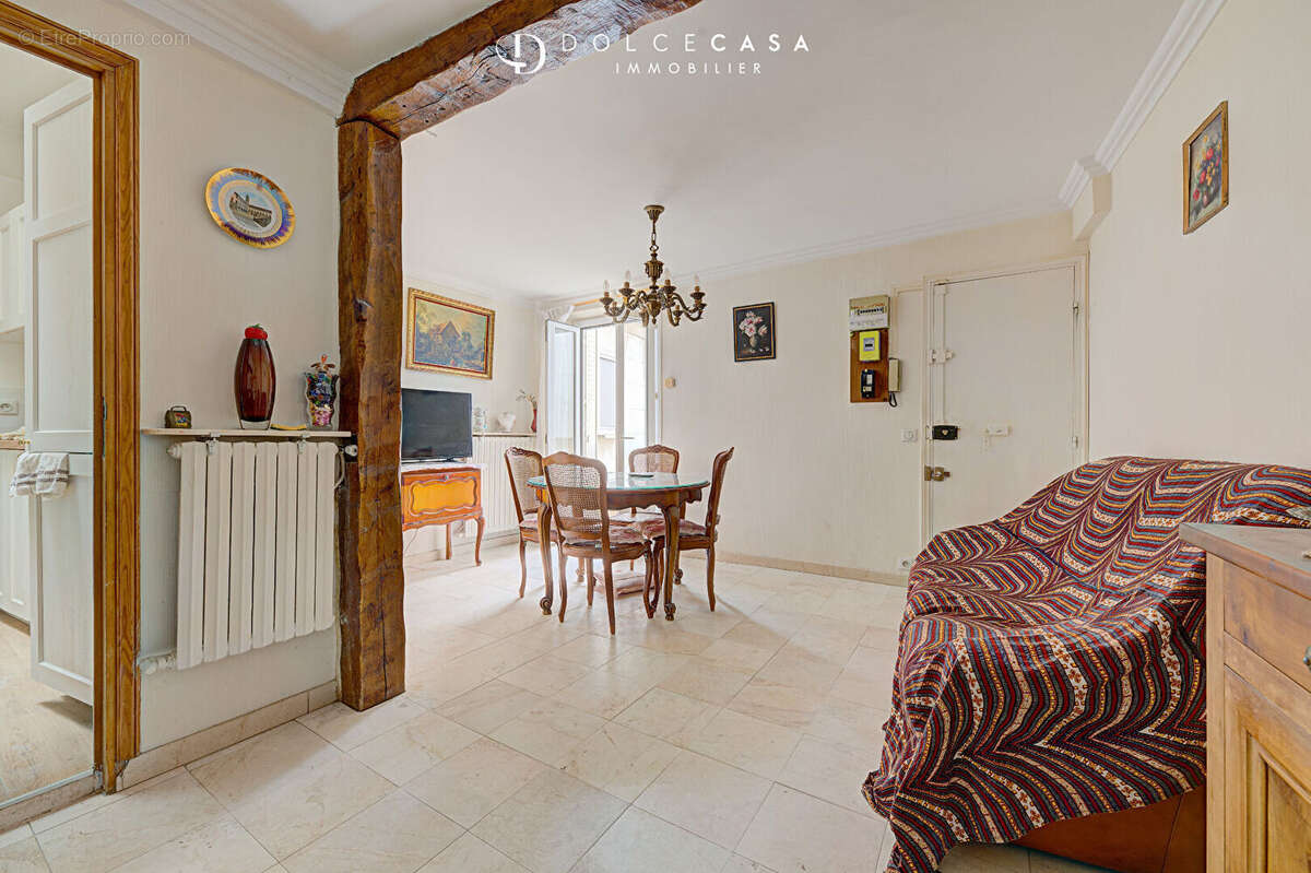 Appartement à NOGENT-SUR-MARNE
