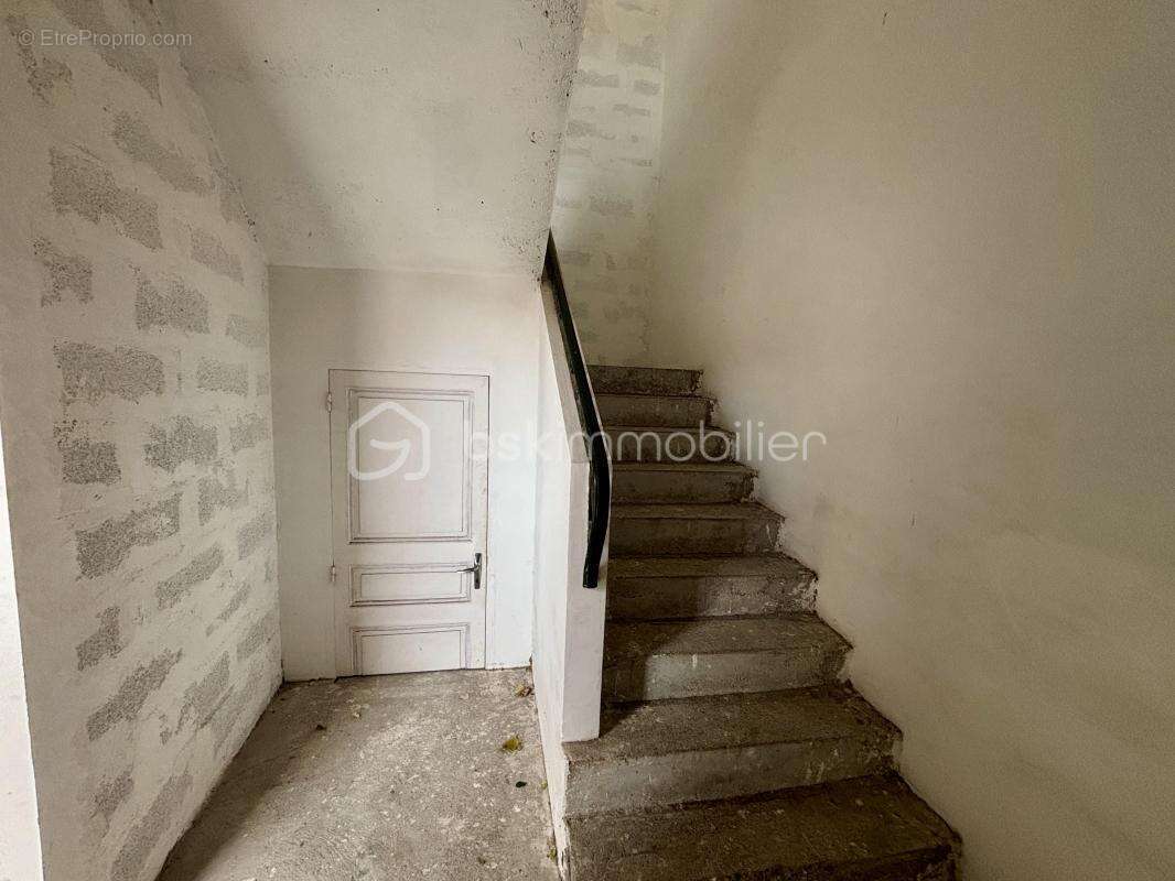 Appartement à PAULHAN