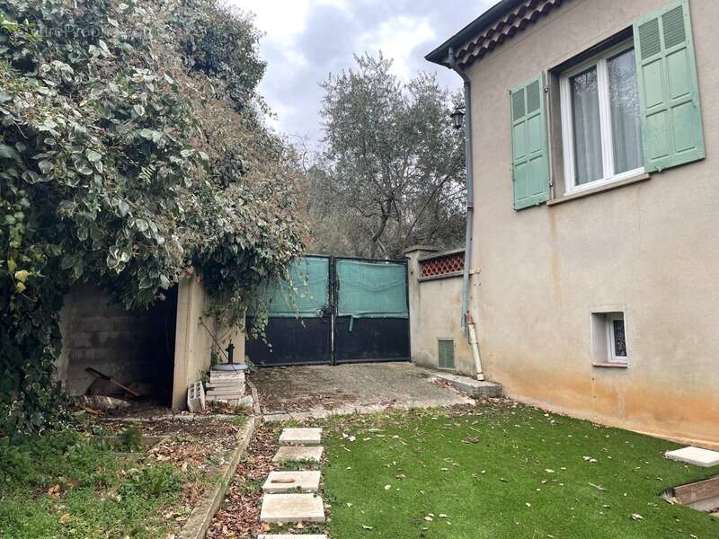 Maison à AIX-EN-PROVENCE