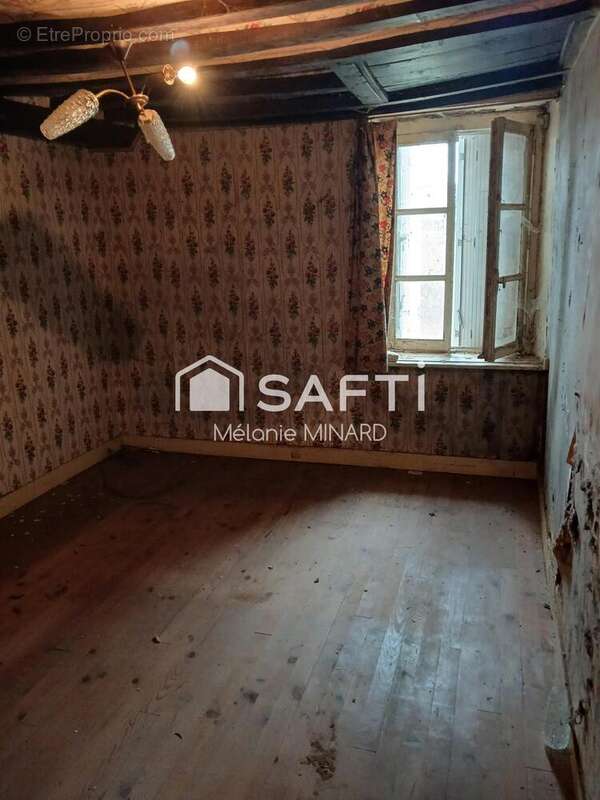 Maison 75 m² à Sainte-Honorine-La-Chardonne  - photo 5
