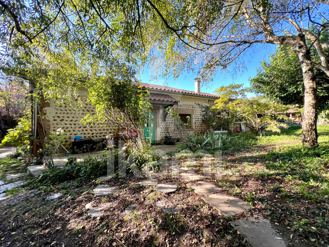 Maison à HAUTERIVES