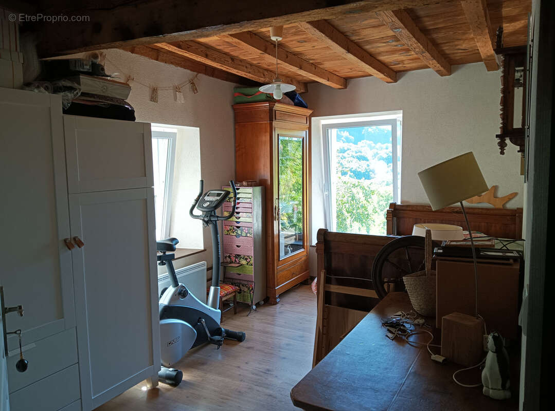 Maison à LA MOTTE-SAINT-MARTIN