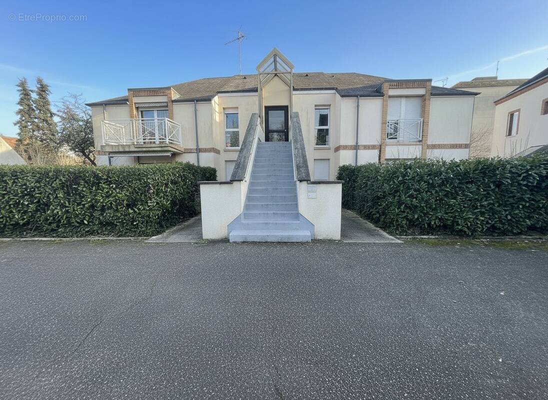 Appartement à OLIVET