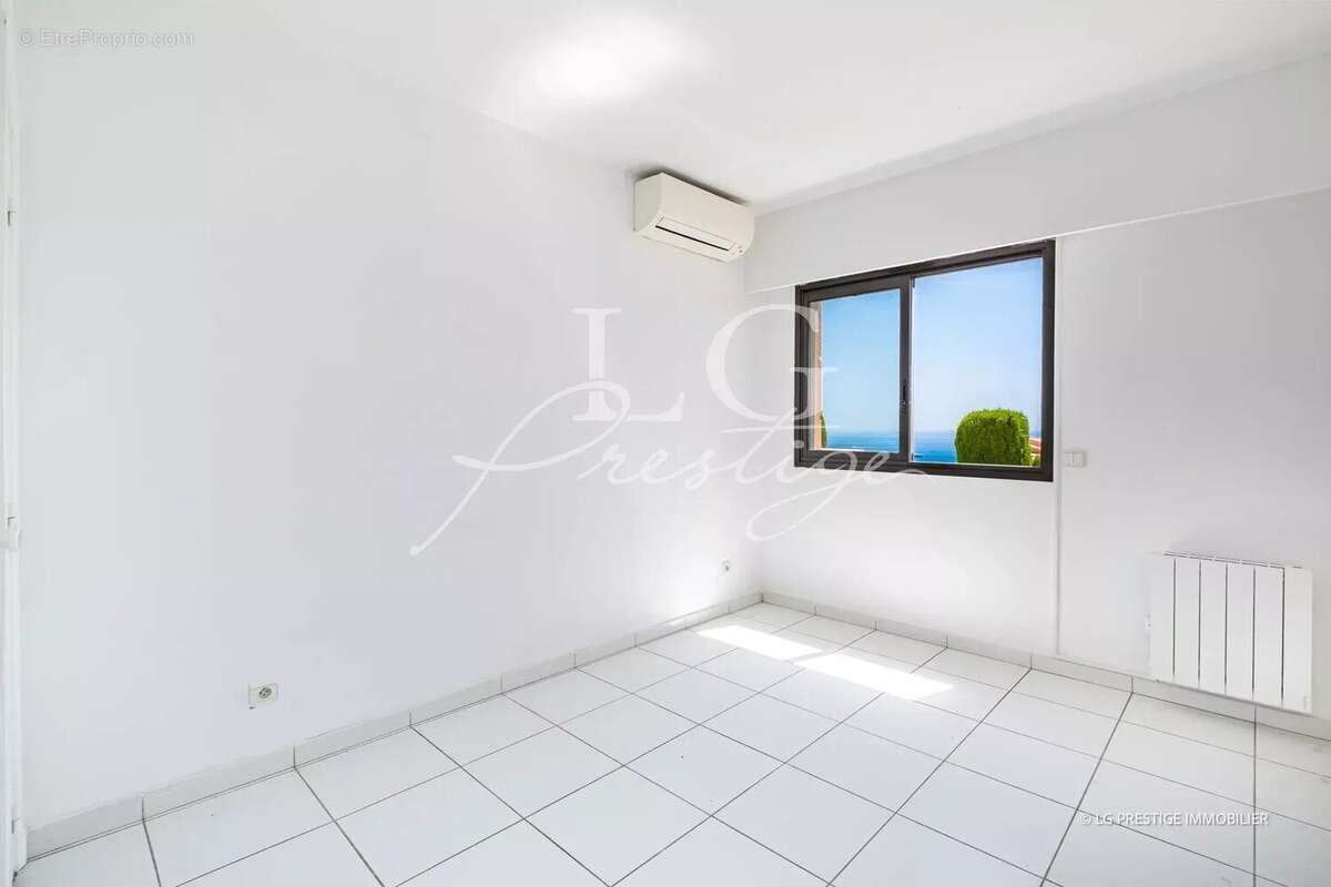 Appartement à THEOULE-SUR-MER