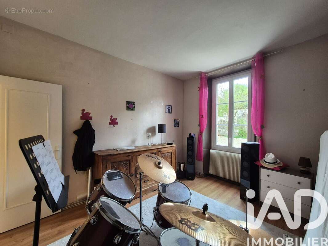 Photo 7 - Maison à MICHERY