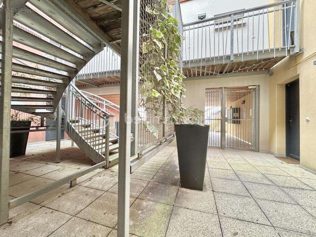 Appartement à COGNIN