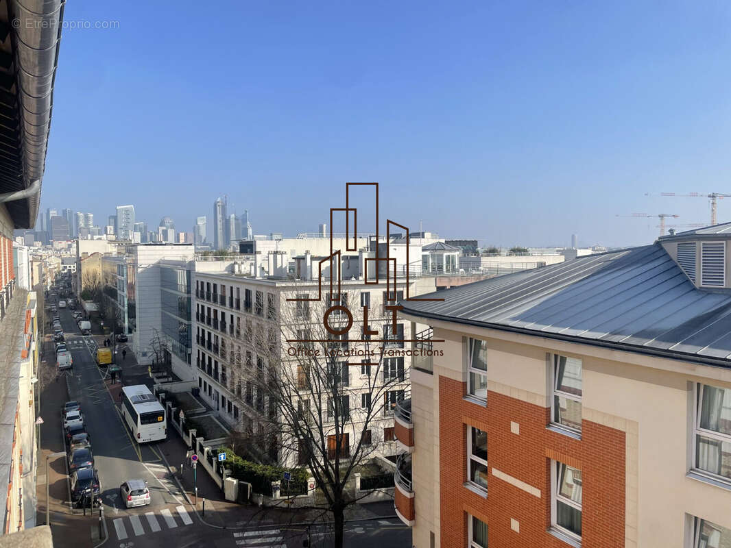 Appartement à SURESNES