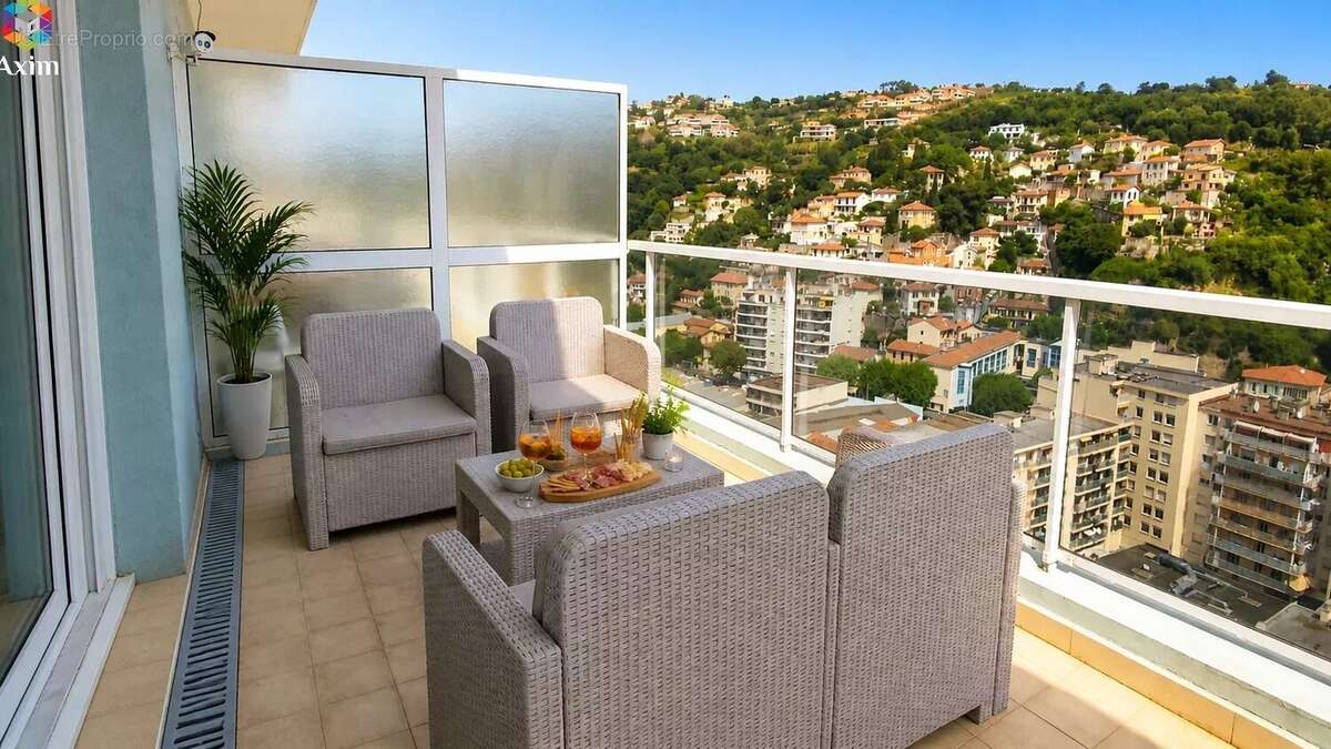 Appartement à NICE