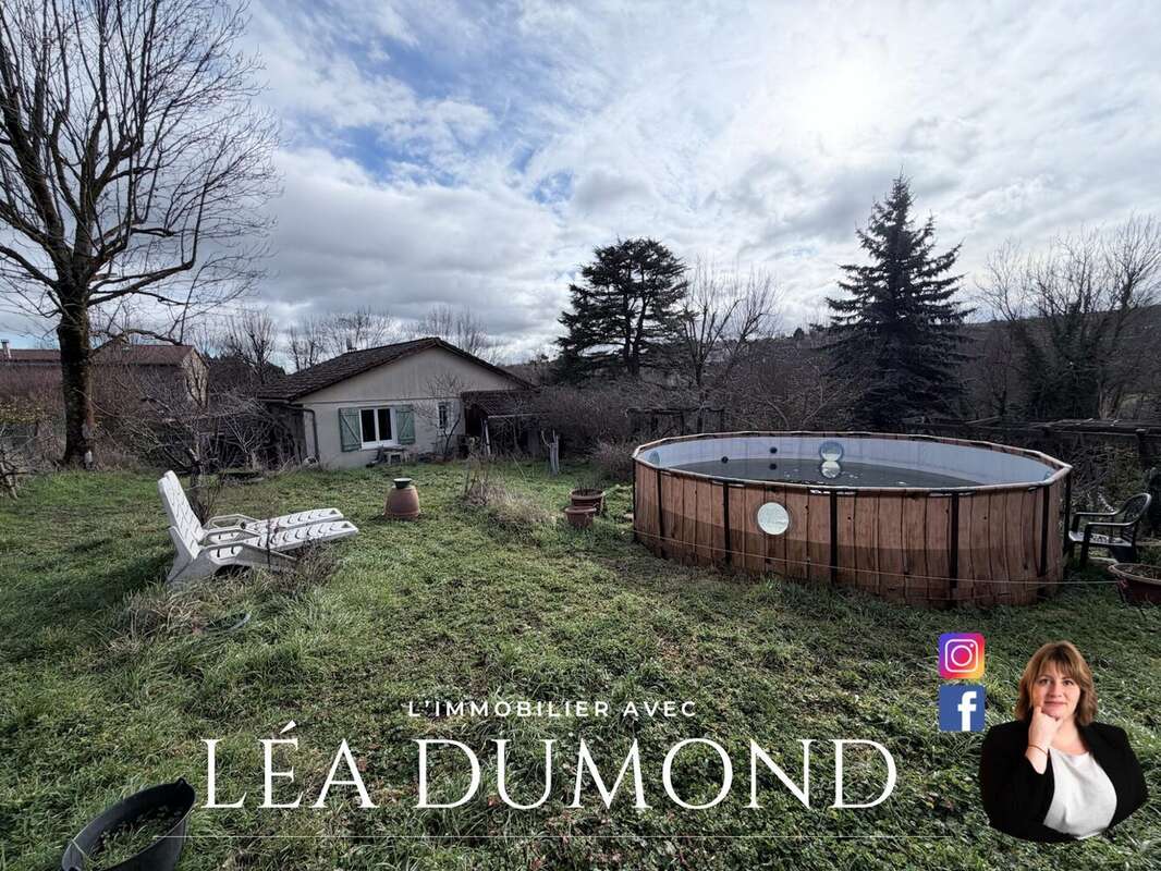 Maison 138 m² à Boisset-Saint-Priest  - photo 4