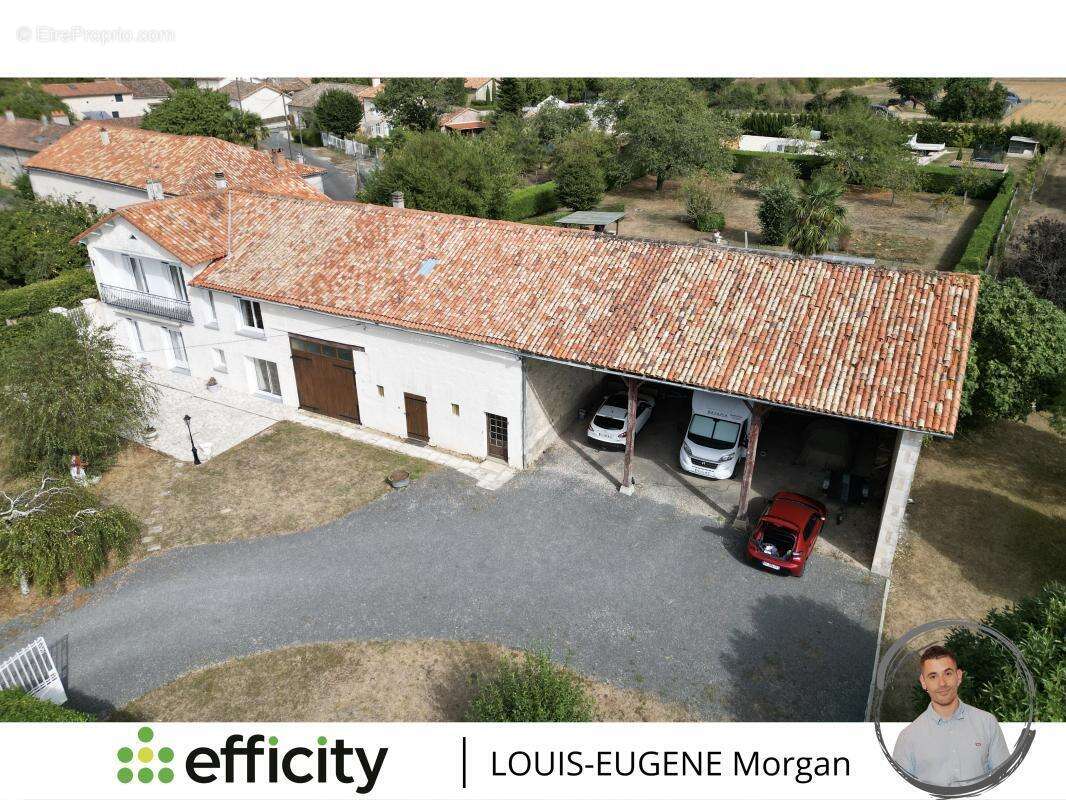Maison 169 m² à Savigne  - photo 2