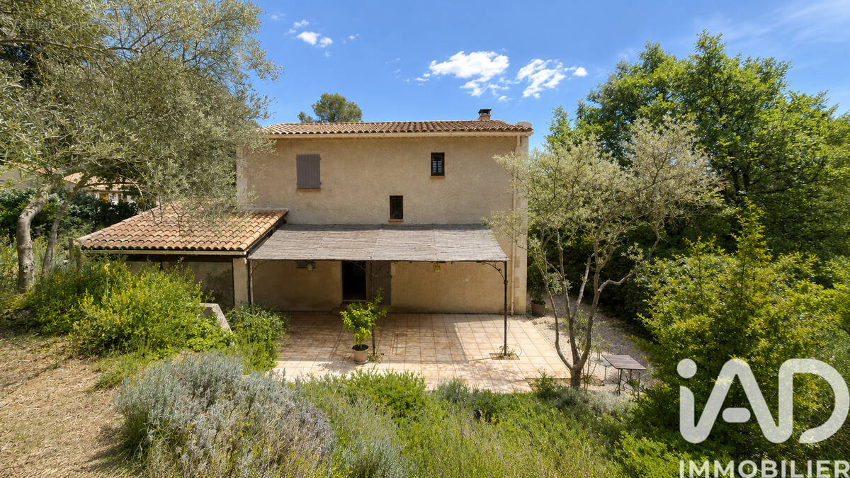 Photo 1 - Maison à JOUQUES
