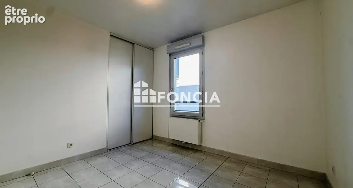 T3 avec terrasse, centre Bourgoin - Idéal primo accédant ou investisseur - photo 6