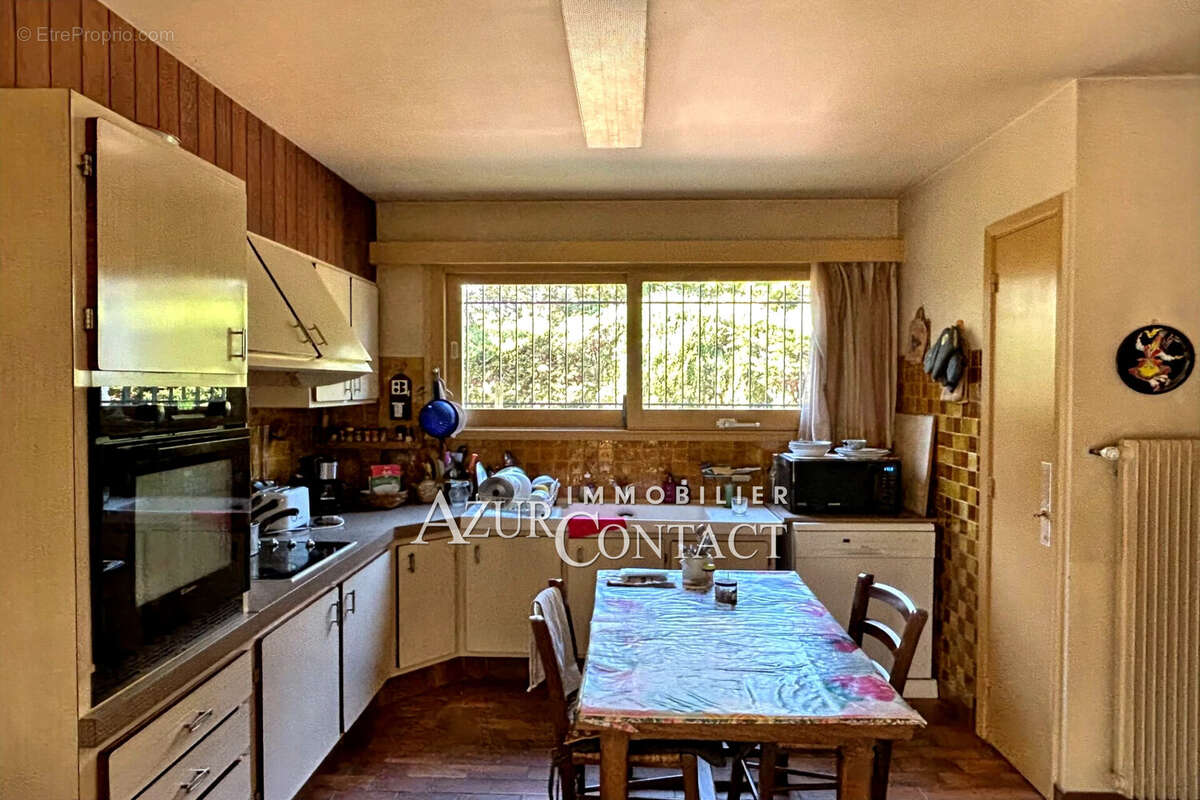 Maison à MOUGINS