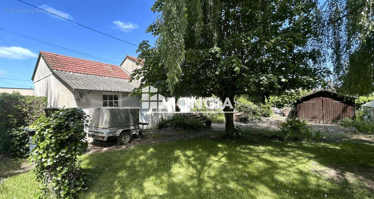 Maison à FAY-AUX-LOGES