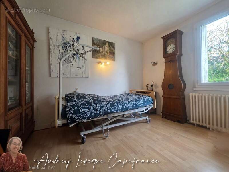 Surgeres (17) - photo 7