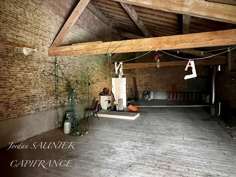 Dpt Haute Garonne (31), à vendre SAINT JULIA maison P6 - photo 7