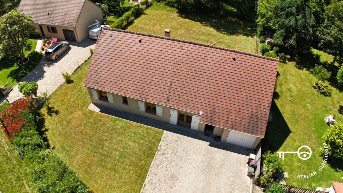Maison à VOUZON