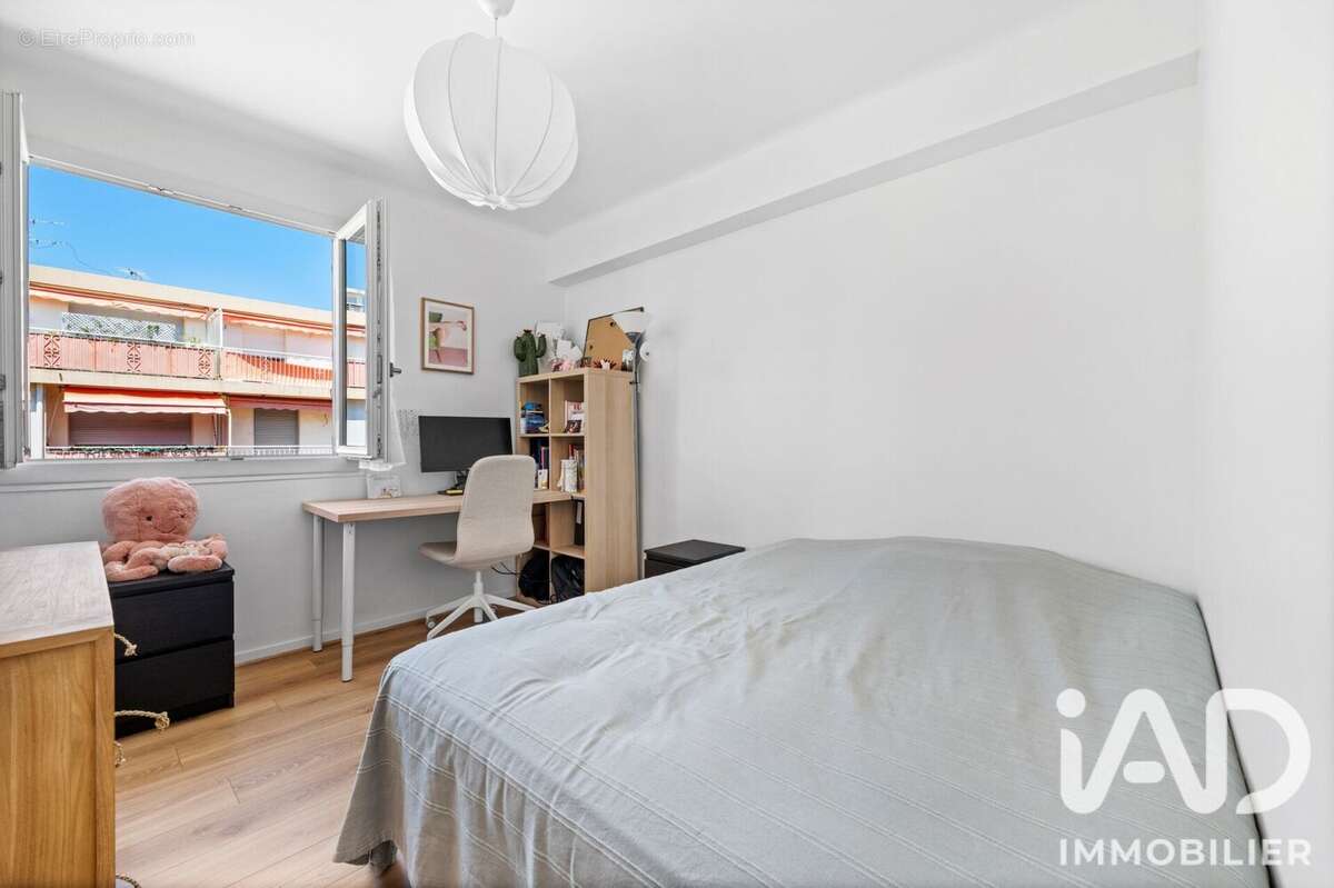 Appartement 65 m² à Nice  - photo 6