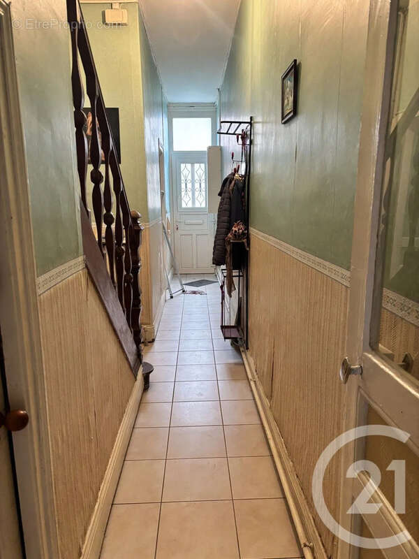 Maison à SAINT-QUENTIN