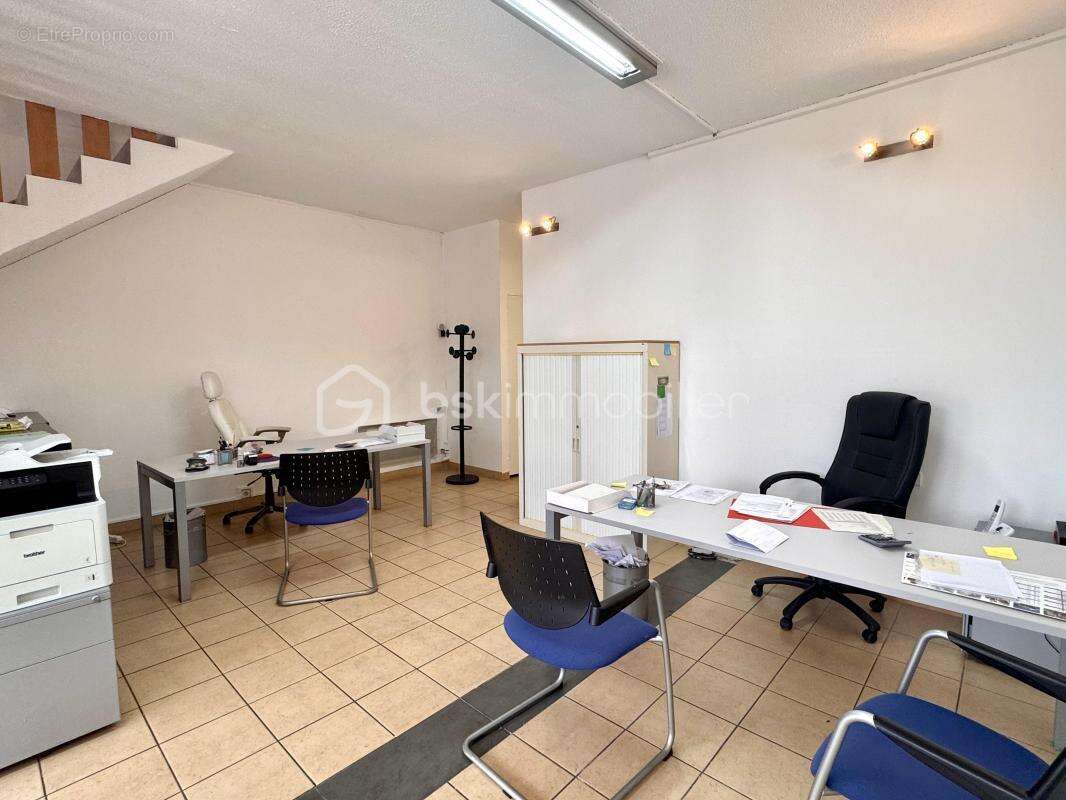 Commerce à JOUE-LES-TOURS