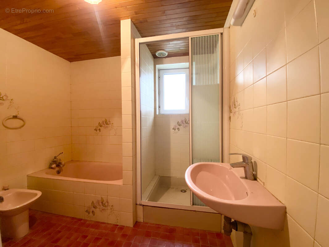 Maison à LOUAN-VILLEGRUIS-FONTAINE