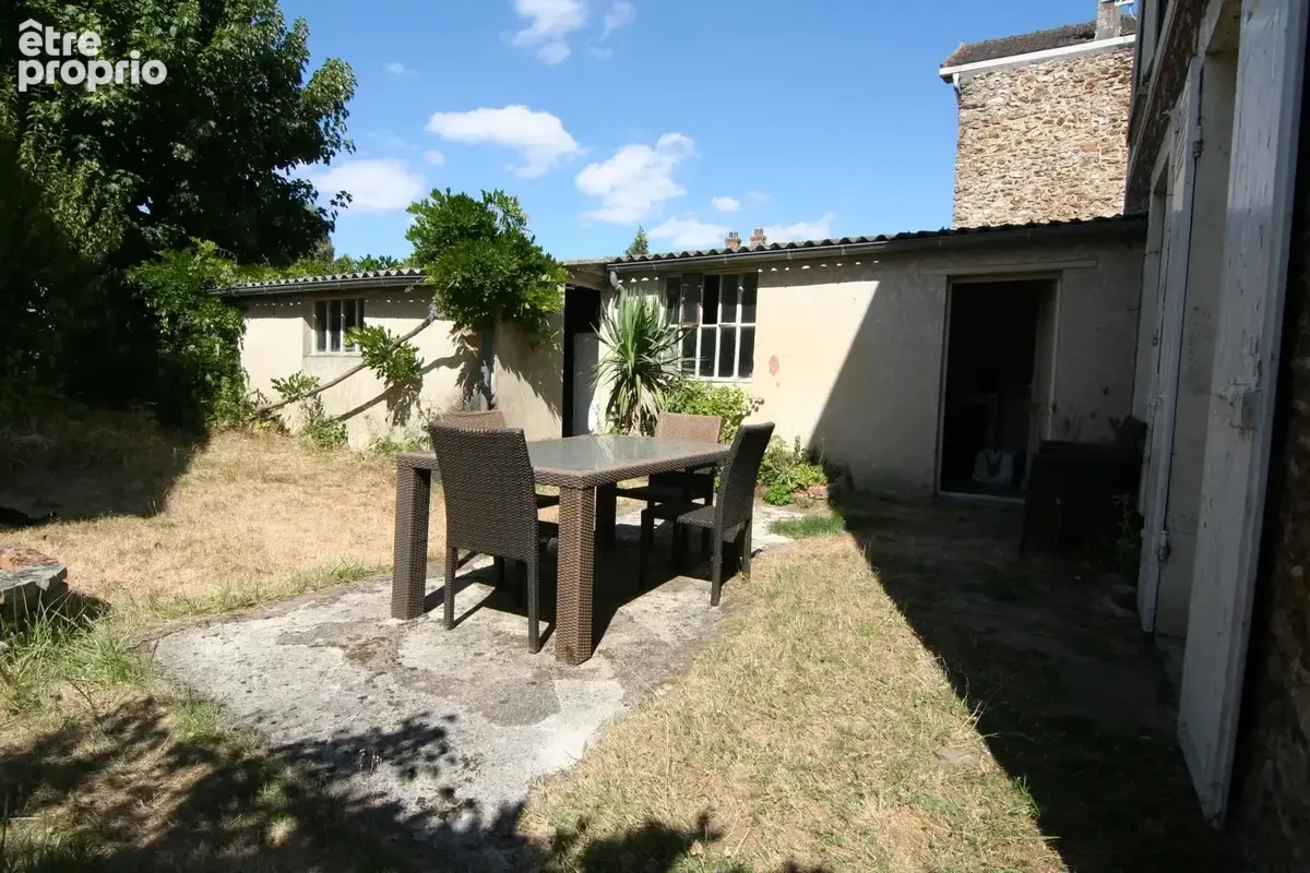 Maison ancienne, emplacement idéal - photo 13