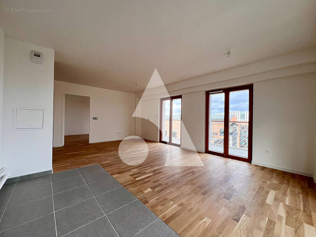 Appartement à SAINT-OUEN