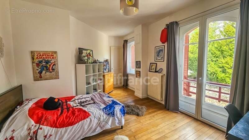 Maison à MORIGNY-CHAMPIGNY