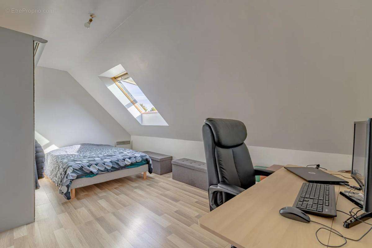 Maison à GOUSSAINVILLE